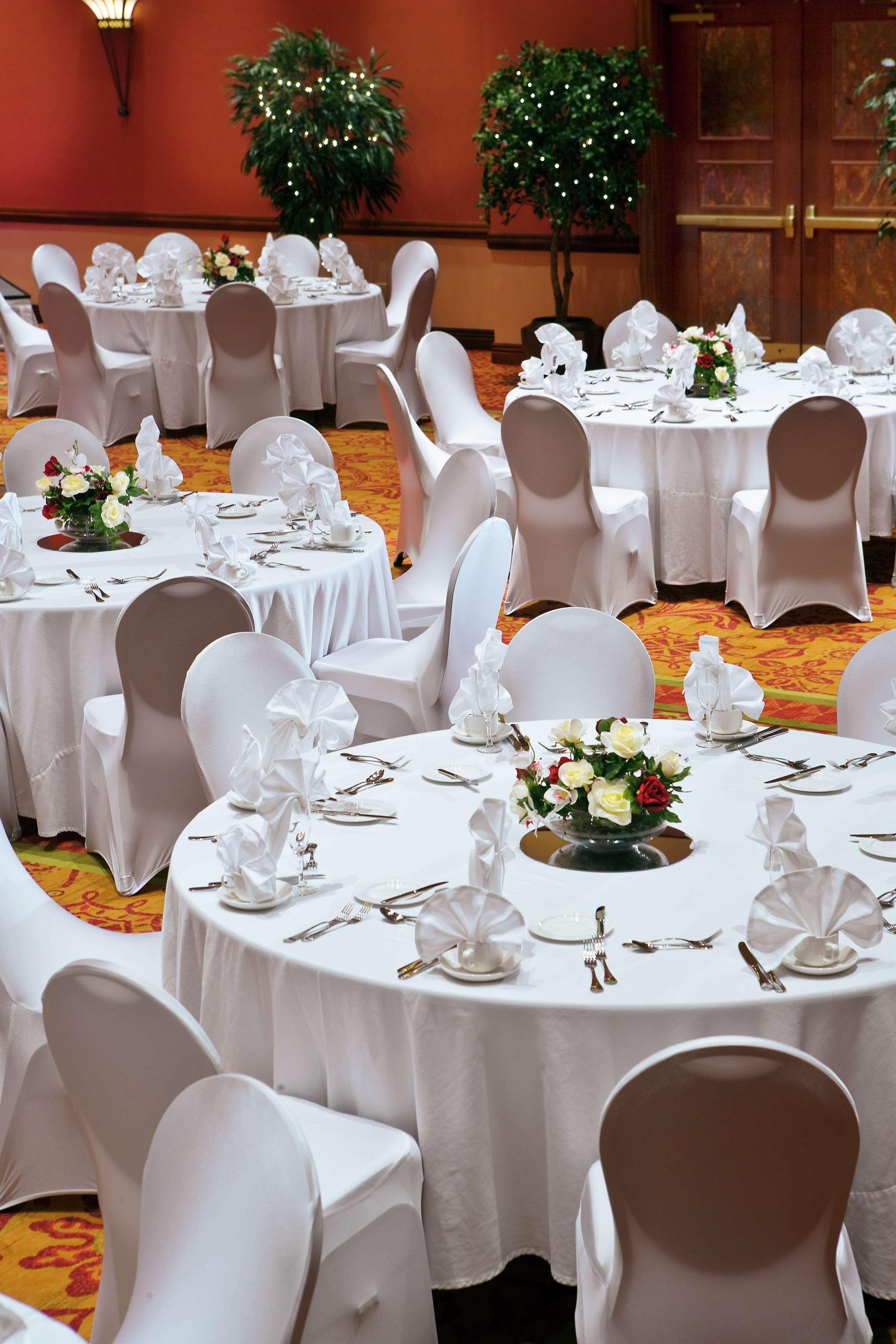 Embassy Suites By Hilton Norman Hotel & Conference Center Dış mekan fotoğraf