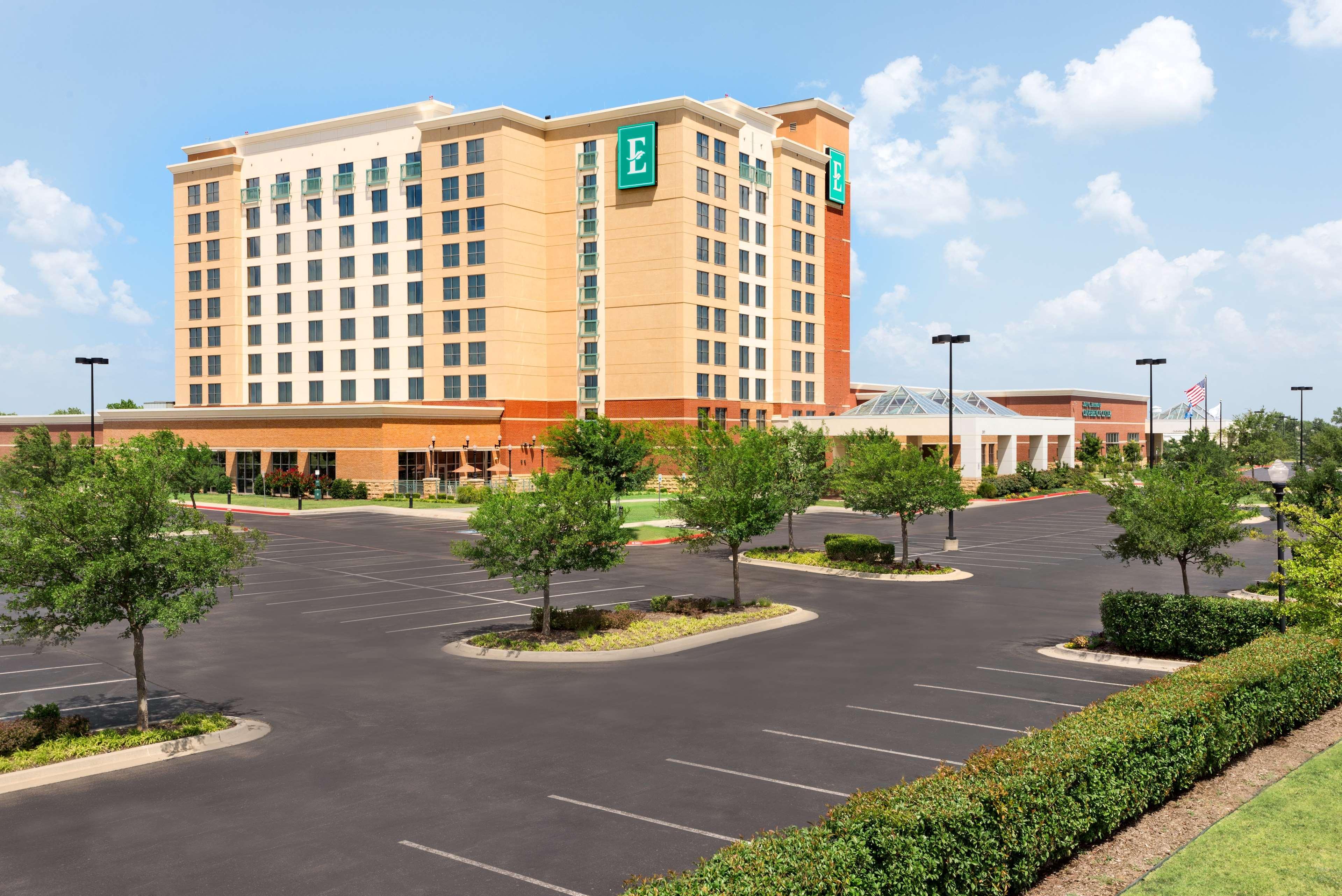 Embassy Suites By Hilton Norman Hotel & Conference Center Dış mekan fotoğraf
