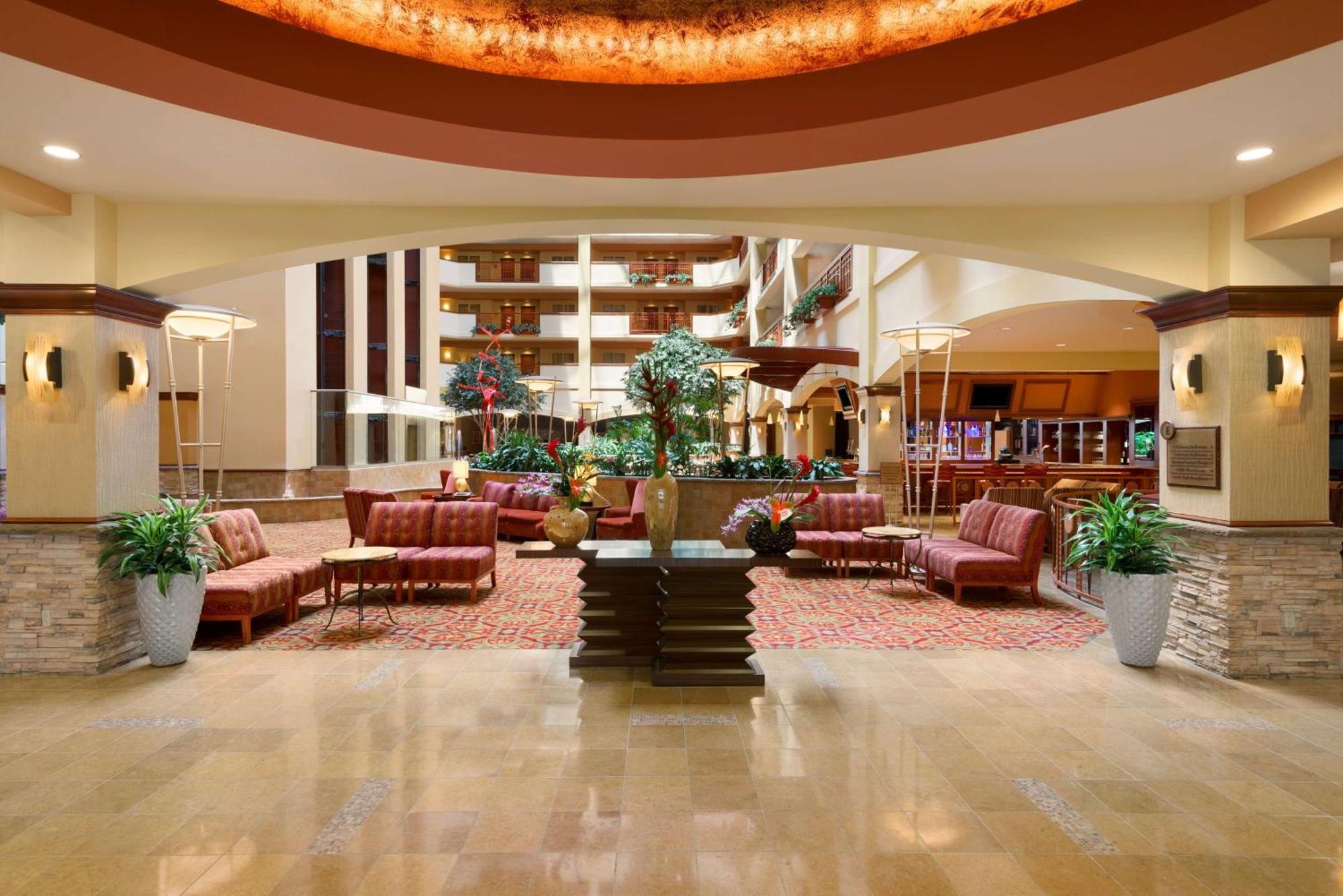 Embassy Suites By Hilton Norman Hotel & Conference Center Dış mekan fotoğraf