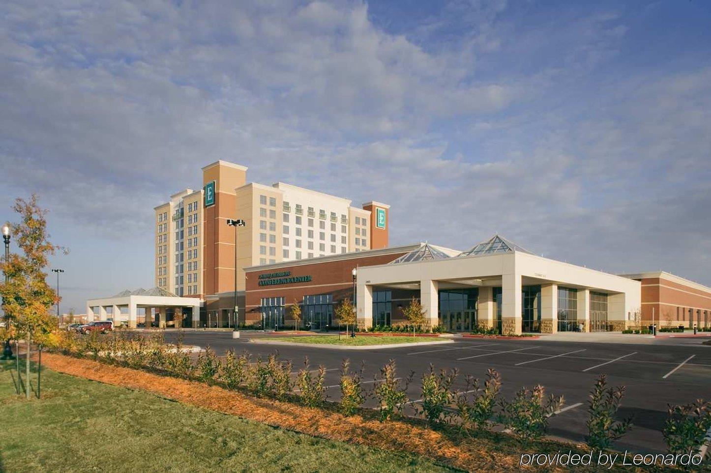 Embassy Suites By Hilton Norman Hotel & Conference Center Dış mekan fotoğraf